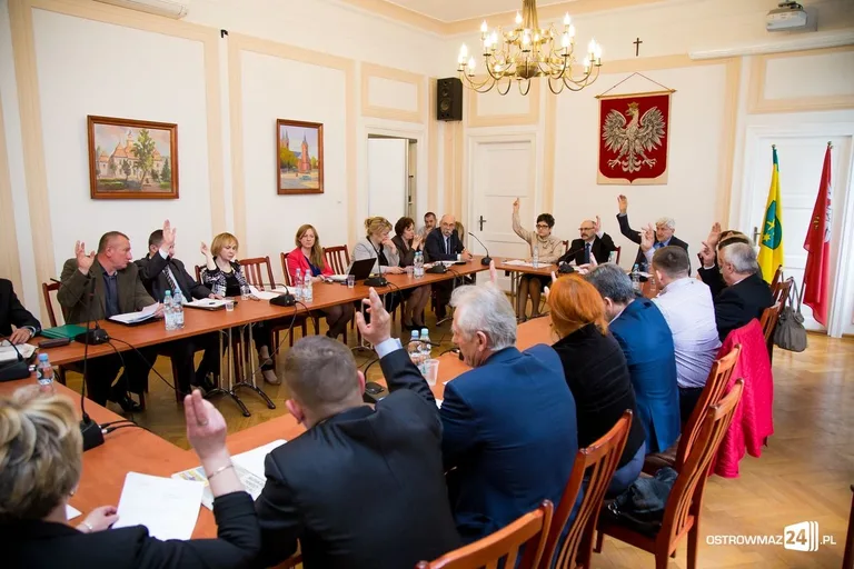 Niecodzienna sesja rady miasta (zdjęcia)