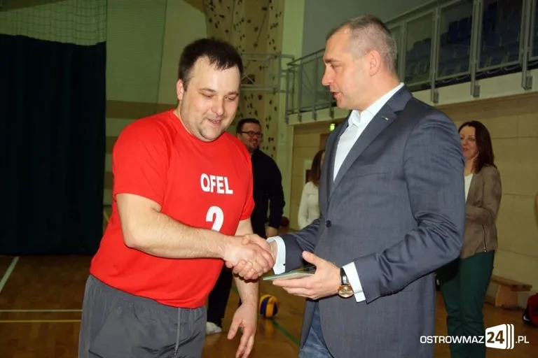 Wielki turniej siatkówki za nami (zdjęcia)