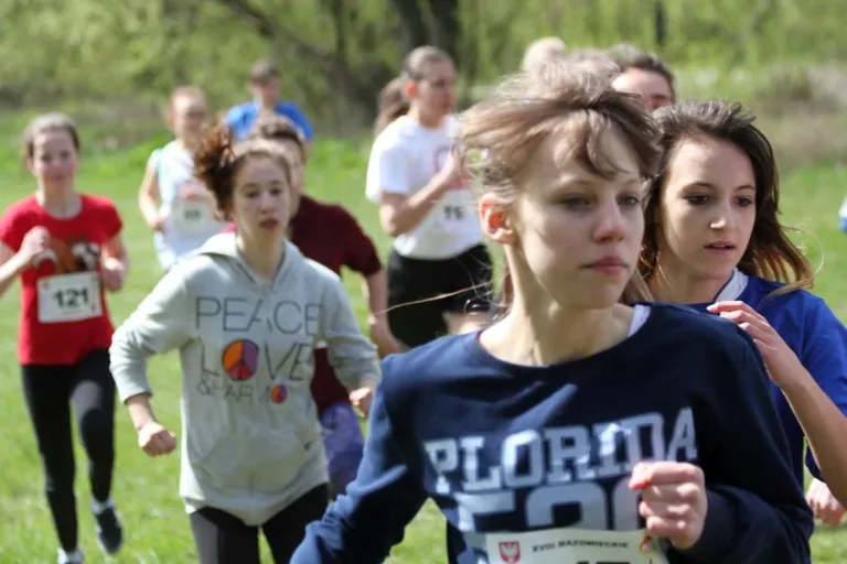 Ponad tysiąc lekkoatletów nad Narwią (zdjęcia, wideo)