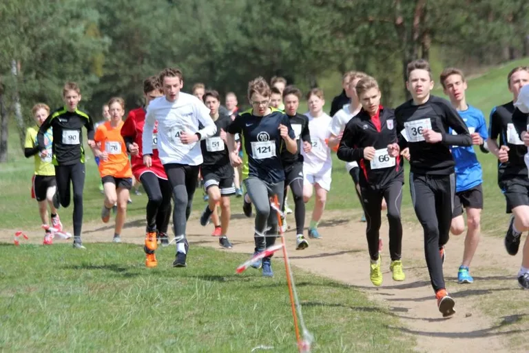 Ponad tysiąc lekkoatletów nad Narwią (zdjęcia, wideo)