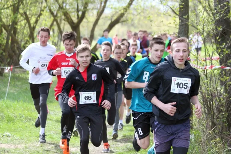 Ponad tysiąc lekkoatletów nad Narwią (zdjęcia, wideo)