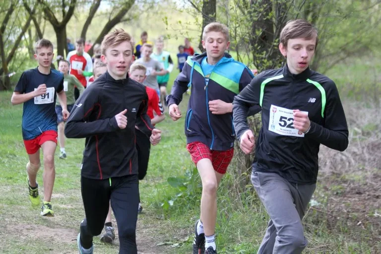 Ponad tysiąc lekkoatletów nad Narwią (zdjęcia, wideo)