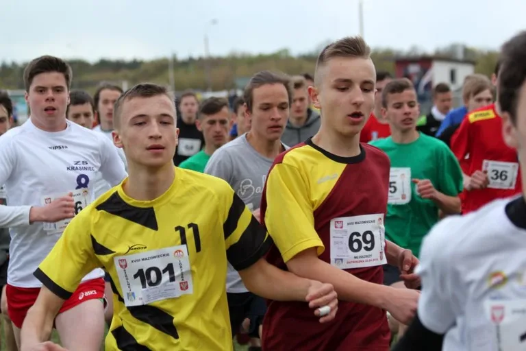 Ponad tysiąc lekkoatletów nad Narwią (zdjęcia, wideo)