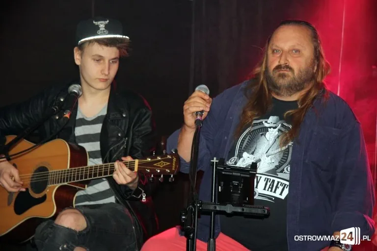 4acoustic zagrał w Vinyl Klubie (zdjęcia, wideo)