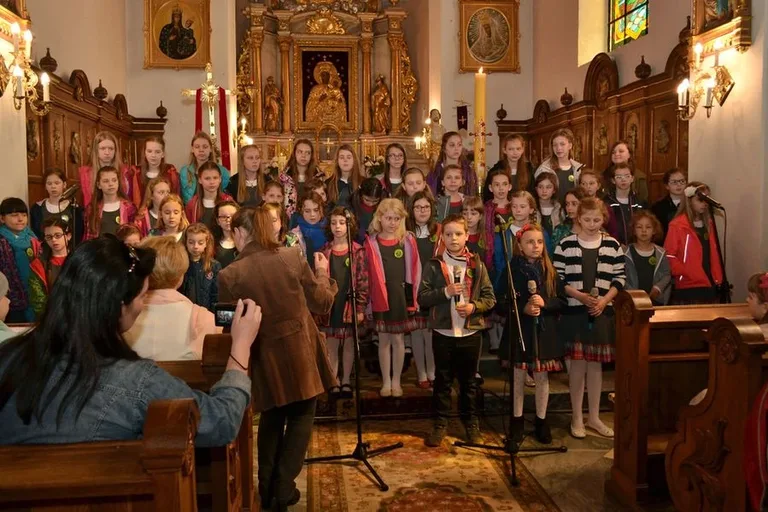 Brok: koncert dziecięcego chóru (zdjęcia)