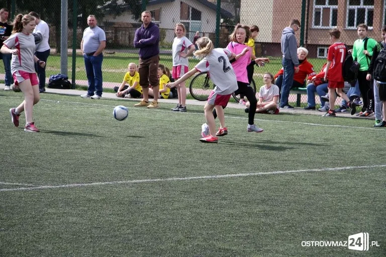 Szkolna liga piłki nożnej (zdjęcia)