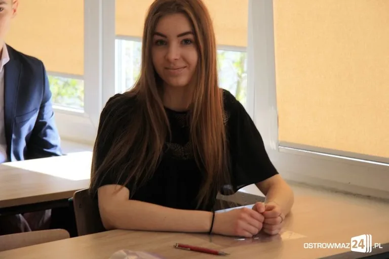 Egzamin gimnazjalny rozpoczęty (zdjęcia)