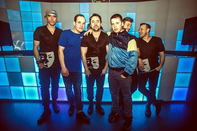 Zespół Boys w klubie Capitol (zdjęcia)