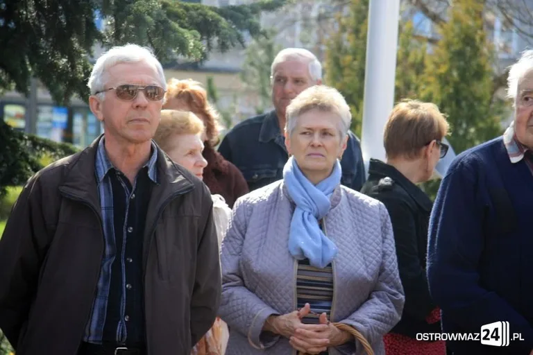 Modlili się przy ratuszu (zdjęcia)
