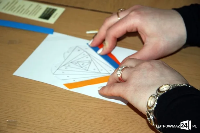 Warsztaty iris folding (zdjęcia)