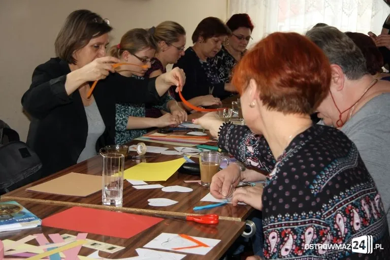 Warsztaty iris folding (zdjęcia)
