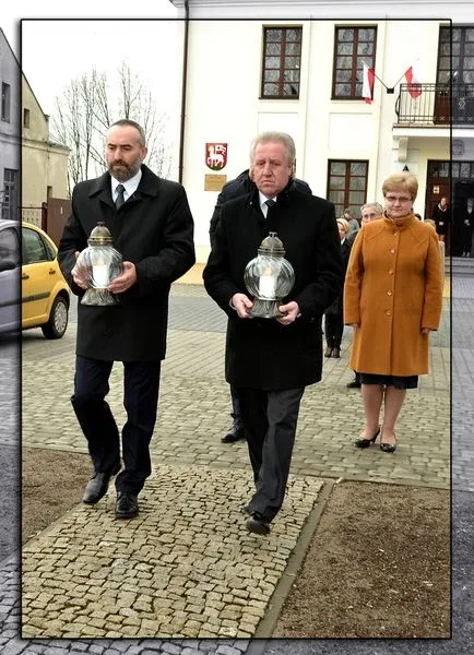 Brok: oddali hołd poległym (zdjęcia)