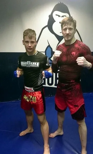 Vitaly Hurkou uczył "goryle" muay thai (zdjęcia)
