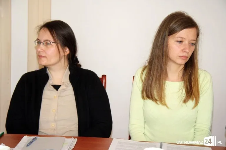 Debata w ostrowskim ratuszu (zdjęcia)