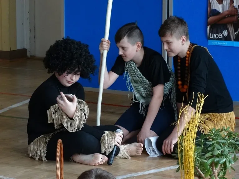 Książki dla Afryki (zdjęcia)