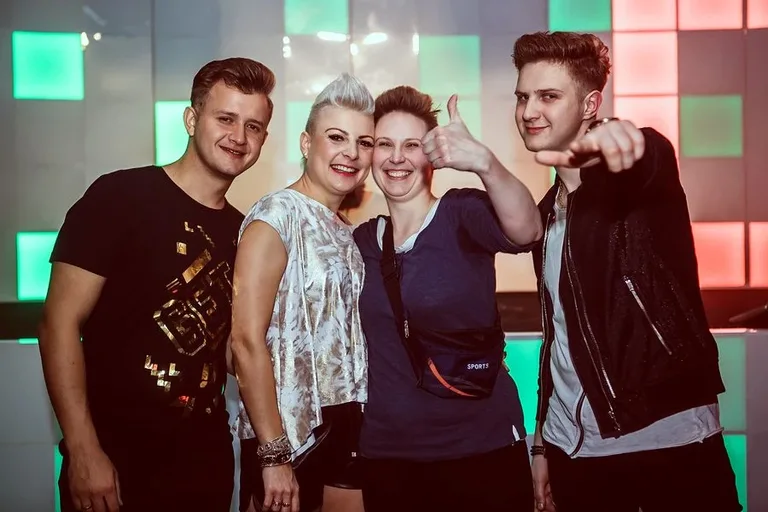 Piękni i Młodzi w klubie Capitol (zdjęcia) 