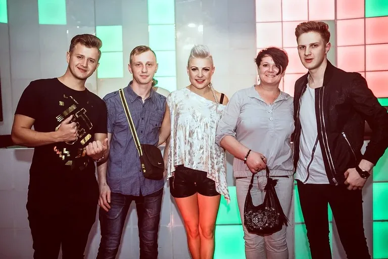 Piękni i Młodzi w klubie Capitol (zdjęcia)