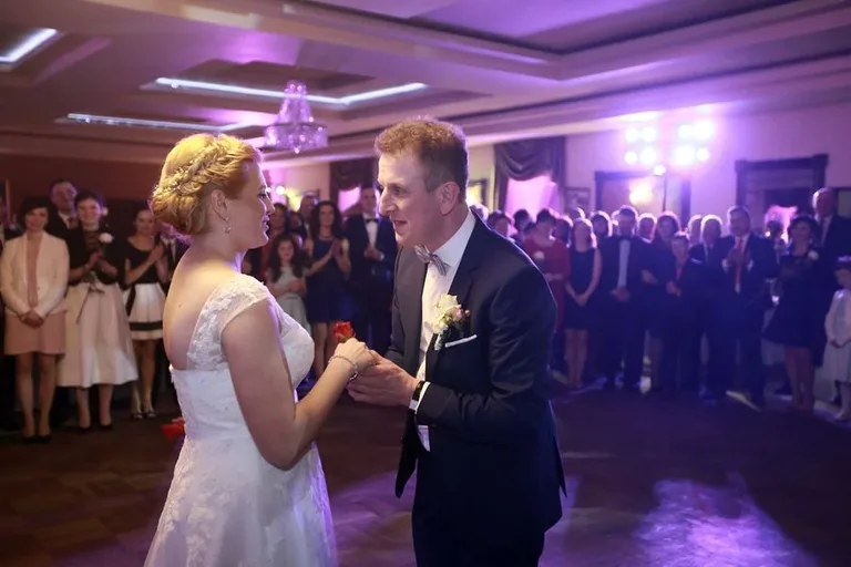 Wyjątkowy ślub Agnieszki i Roberta (zdjęcia)