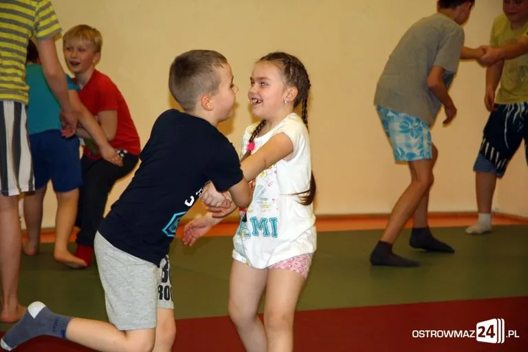 Treningi kickboxingu dla dzieci w MOSiR (zdjęcia)