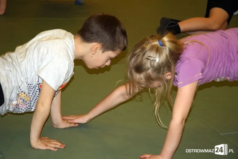 Treningi kickboxingu dla dzieci w MOSiR (zdjęcia)
