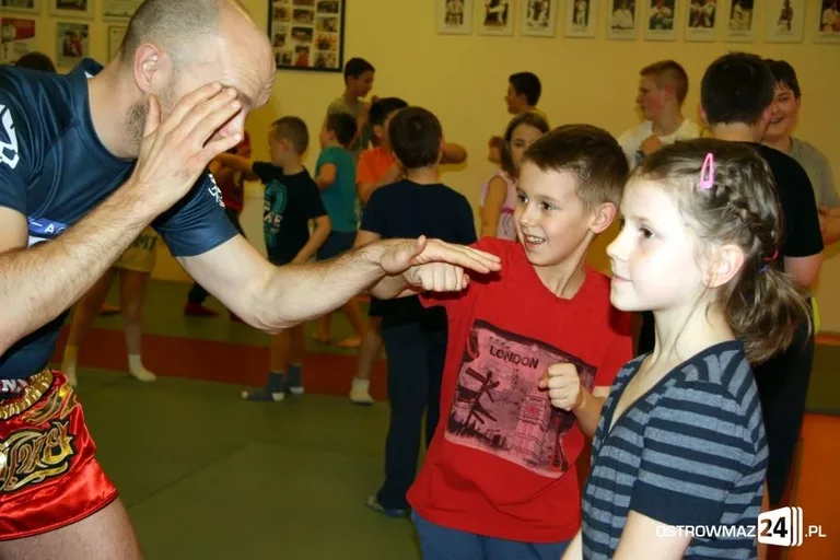 Treningi kickboxingu dla dzieci w MOSiR (zdjęcia)