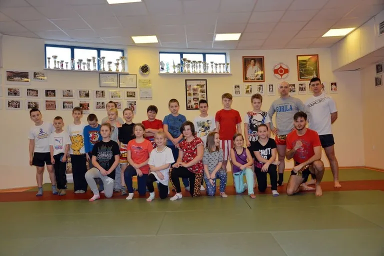 Darmowe zajęcia kickboxingu (zdjęcia, wideo)