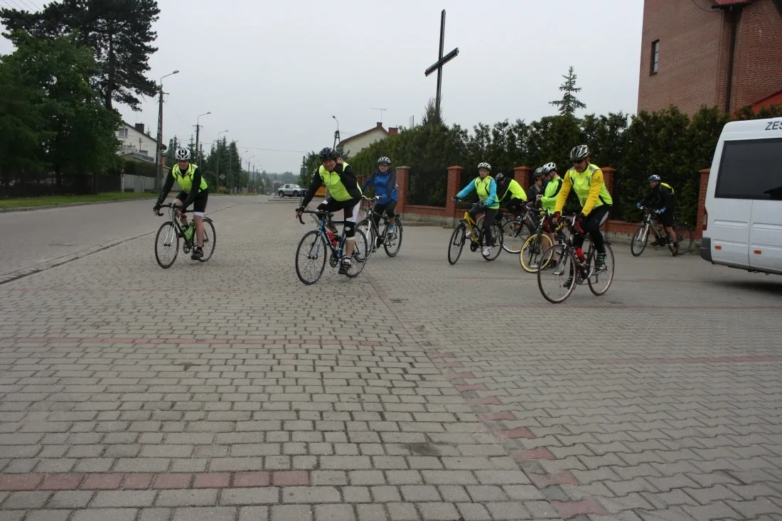 Rowerowa pielgrzymka do Częstochowy (zdjęcia)