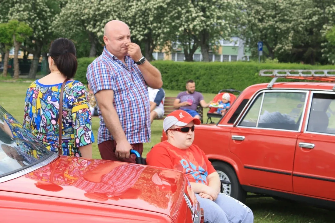 IV Zlot Samochodów Klasycznych i Zabytkowych (zdjęcia)