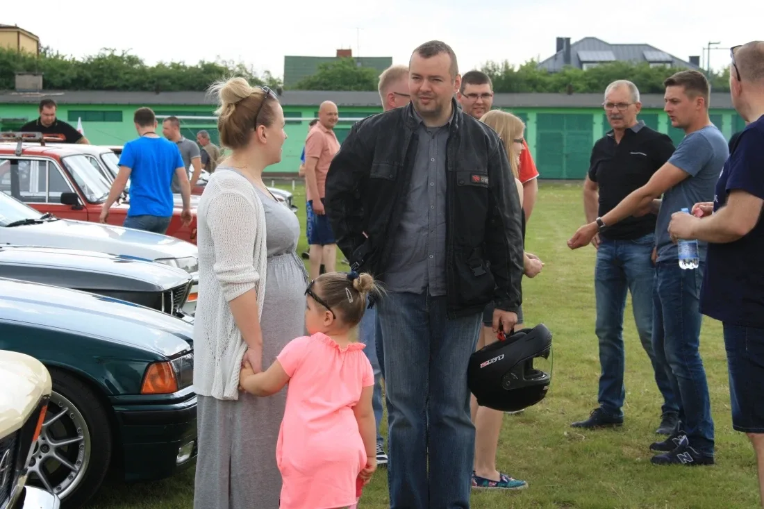 IV Zlot Samochodów Klasycznych i Zabytkowych (zdjęcia)