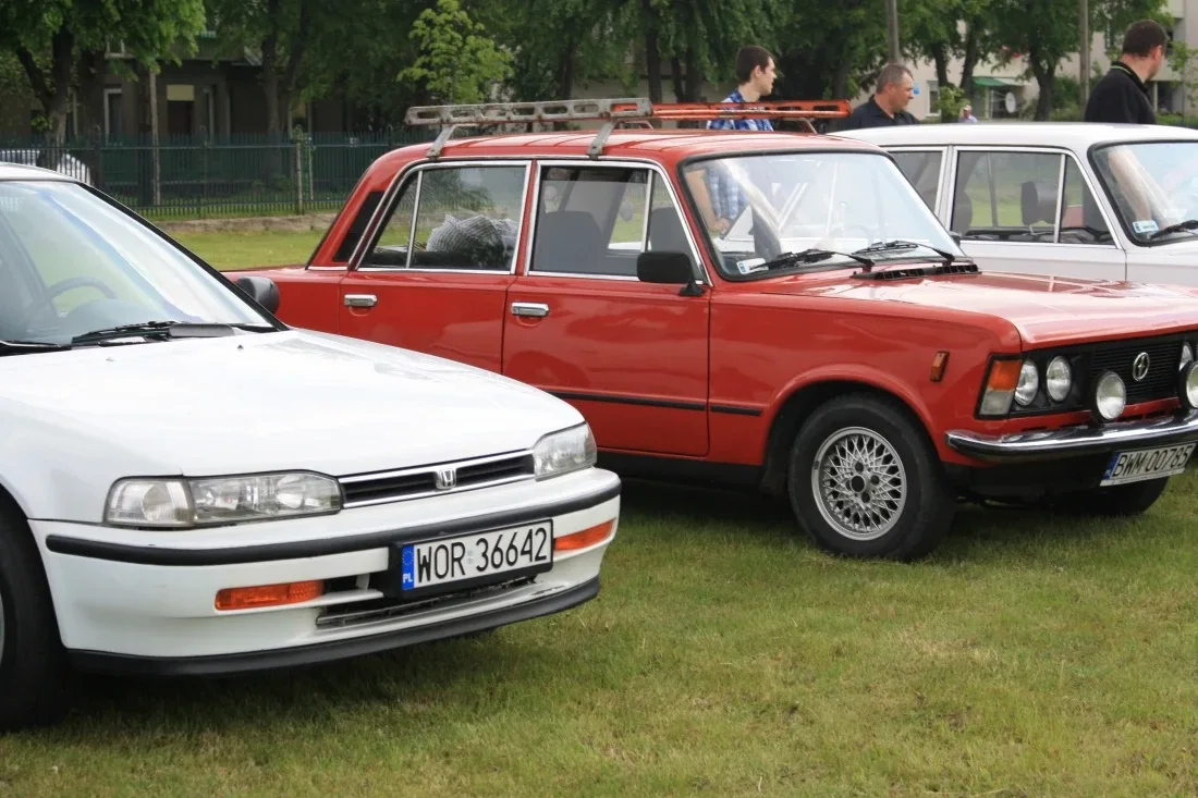 IV Zlot Samochodów Klasycznych i Zabytkowych (zdjęcia)