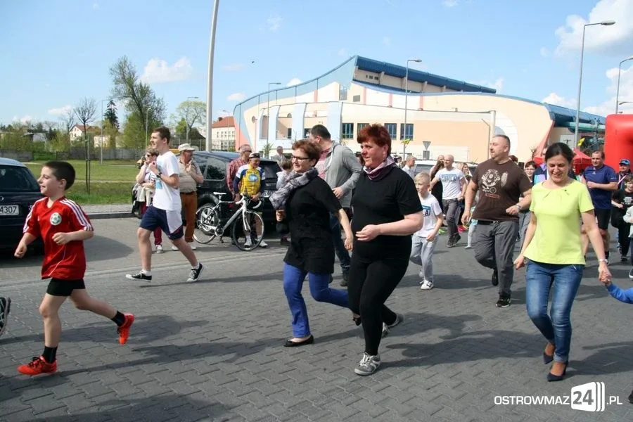 Biegnąć uczcili święto narodowe (zdjęcia)
