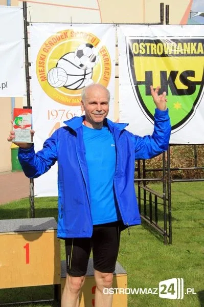 Biegnąć uczcili święto narodowe (zdjęcia)