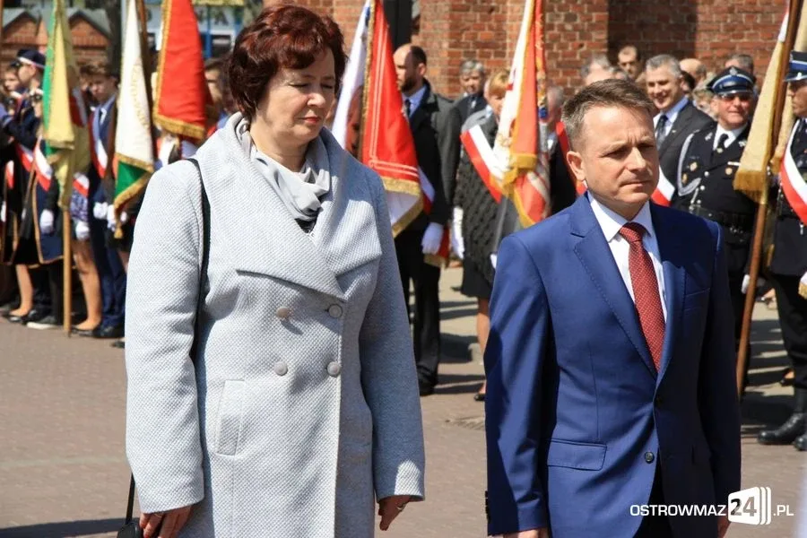 Obchody święta narodowego na placu Wolności (zdjęcia, wideo)