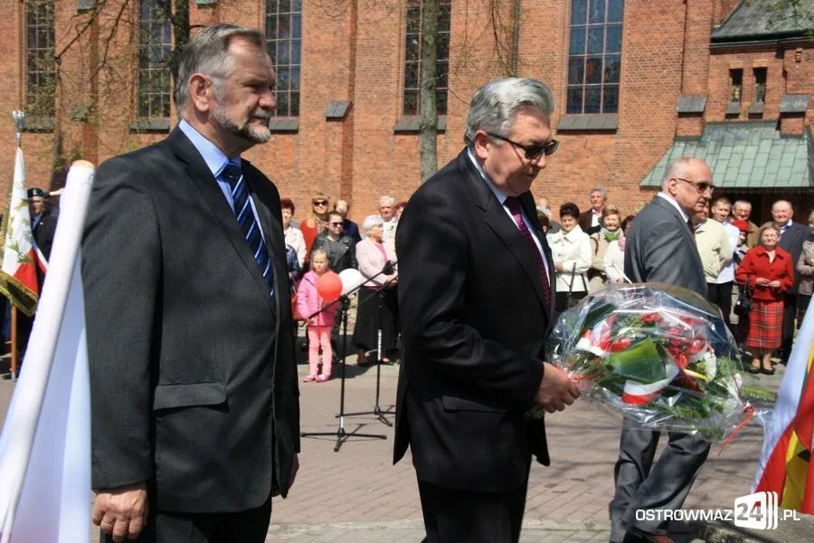 Obchody święta narodowego na placu Wolności (zdjęcia, wideo)