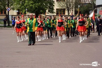 Obchody święta narodowego na placu Wolności (zdjęcia, wideo)
