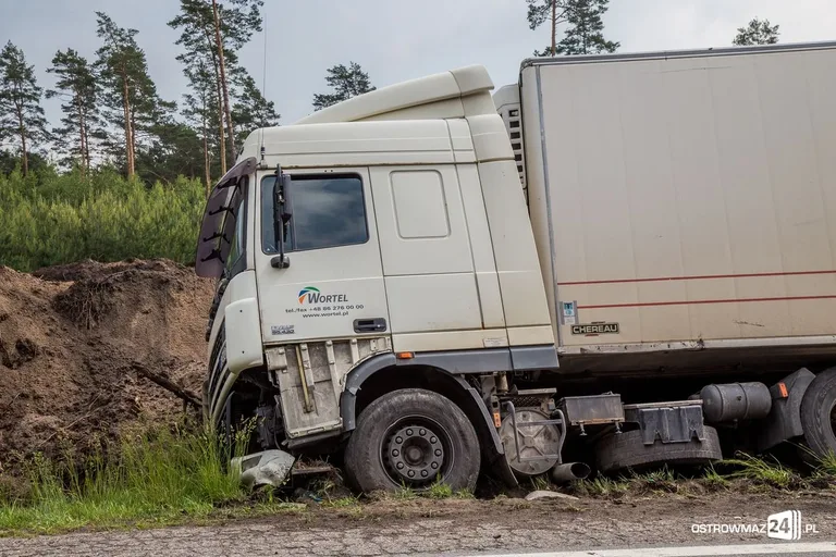 Karambol na drodze krajowej nr 8 (zdjęcia, aktualizacja)
