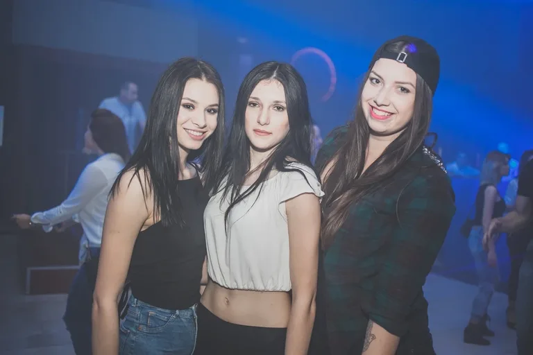Retro Party w klubie Capitol (zdjęcia)