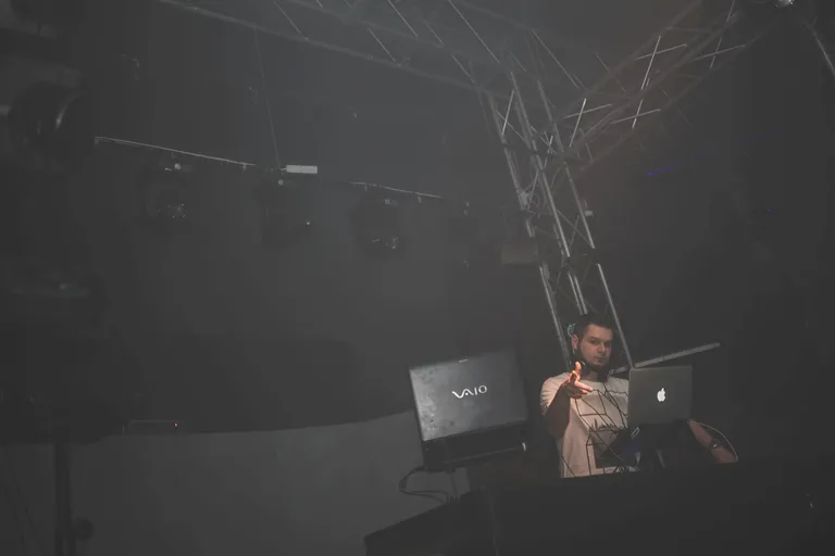 Retro Party w klubie Capitol (zdjęcia)