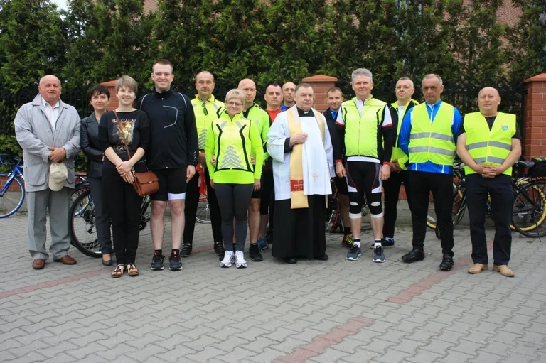 Rowerowa pielgrzymka do Częstochowy (zdjęcia)