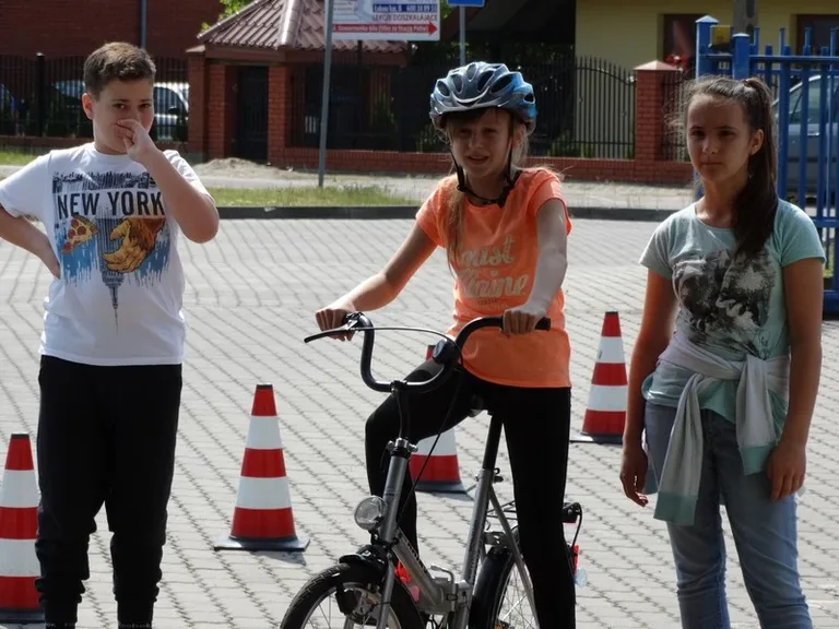 Turniej Bezpieczeństwa w Ruchu Drogowym (zdjęcia)