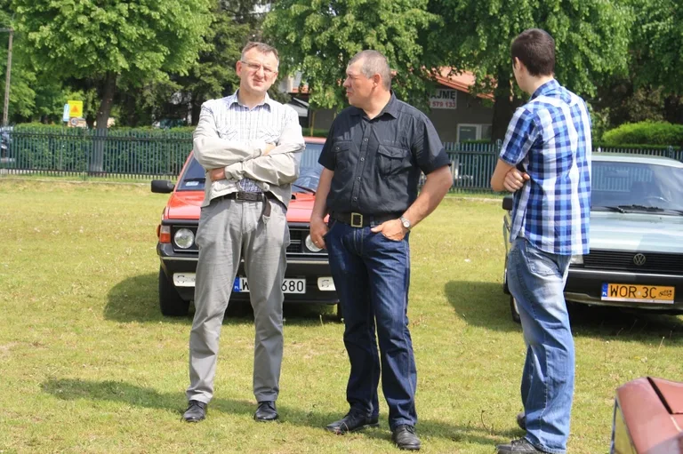 IV Zlot Samochodów Klasycznych i Zabytkowych (zdjęcia)