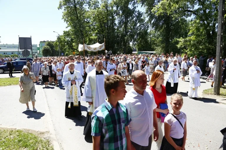 W czwartek święto Bożego Ciała (zdjęcia, wideo)