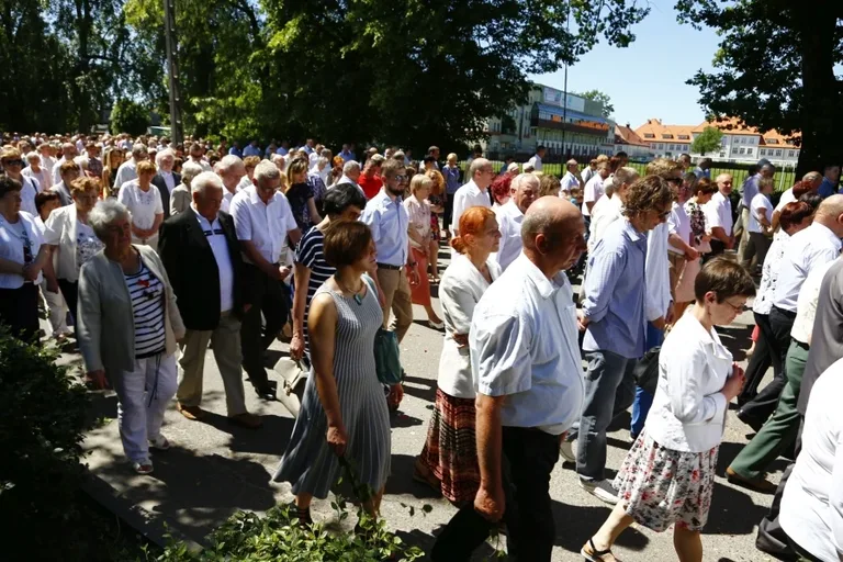 W czwartek święto Bożego Ciała (zdjęcia, wideo)