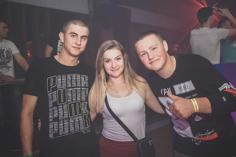 Single party w klubie Capitol (zdjęcia)