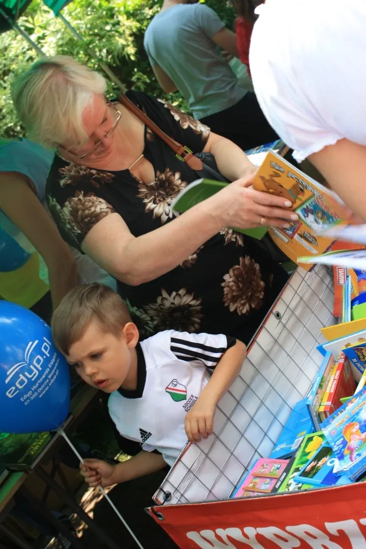 Dzień drugi pikniku z książką (zdjęcia)