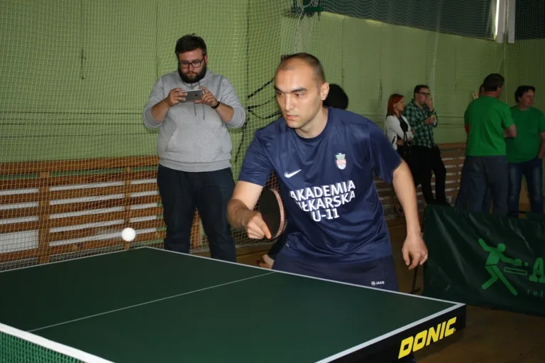 Zdjęcia z 16 Turnieju Tenisa Stołowego ŚDS