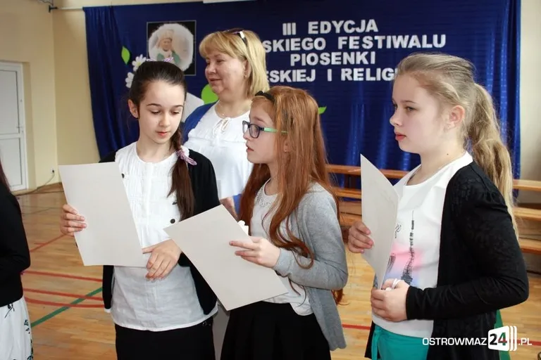 Festiwal piosenki papieskiej i religijnej
