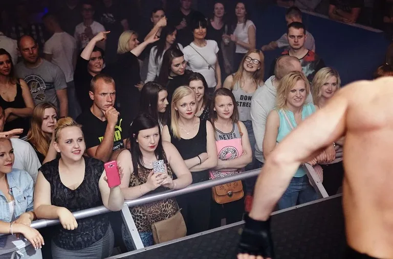 Noc (nie)grzecznych kobiet w klubie Capitol (zdjęcia)