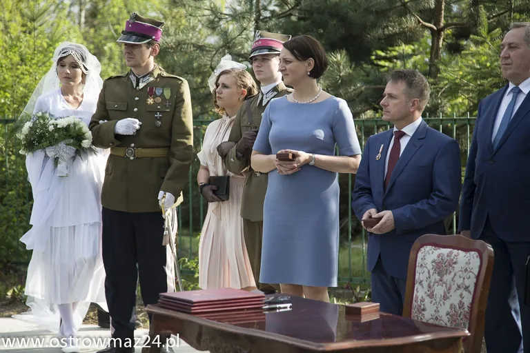 Ogólnopolskie media o uroczystościach w Ostrowi