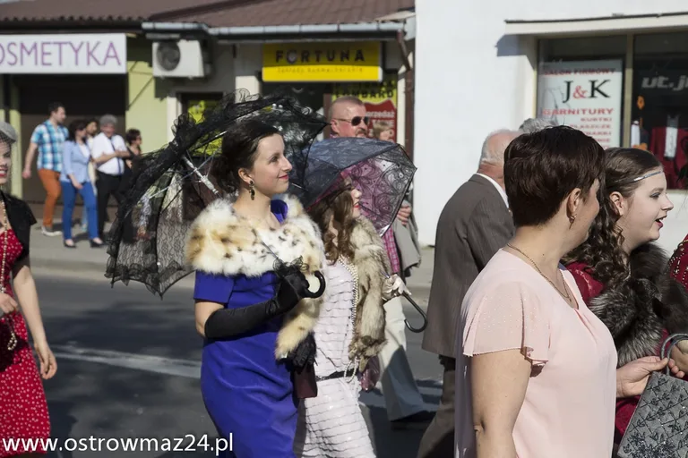 Inscenizacja ślubu Pileckich w Ostrowi (zdjęcia, wideo)